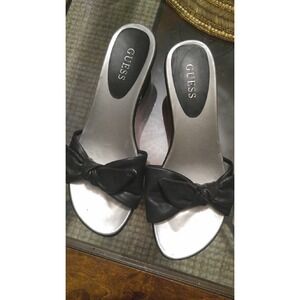 Taking OFFERS Leather guess heels size 6